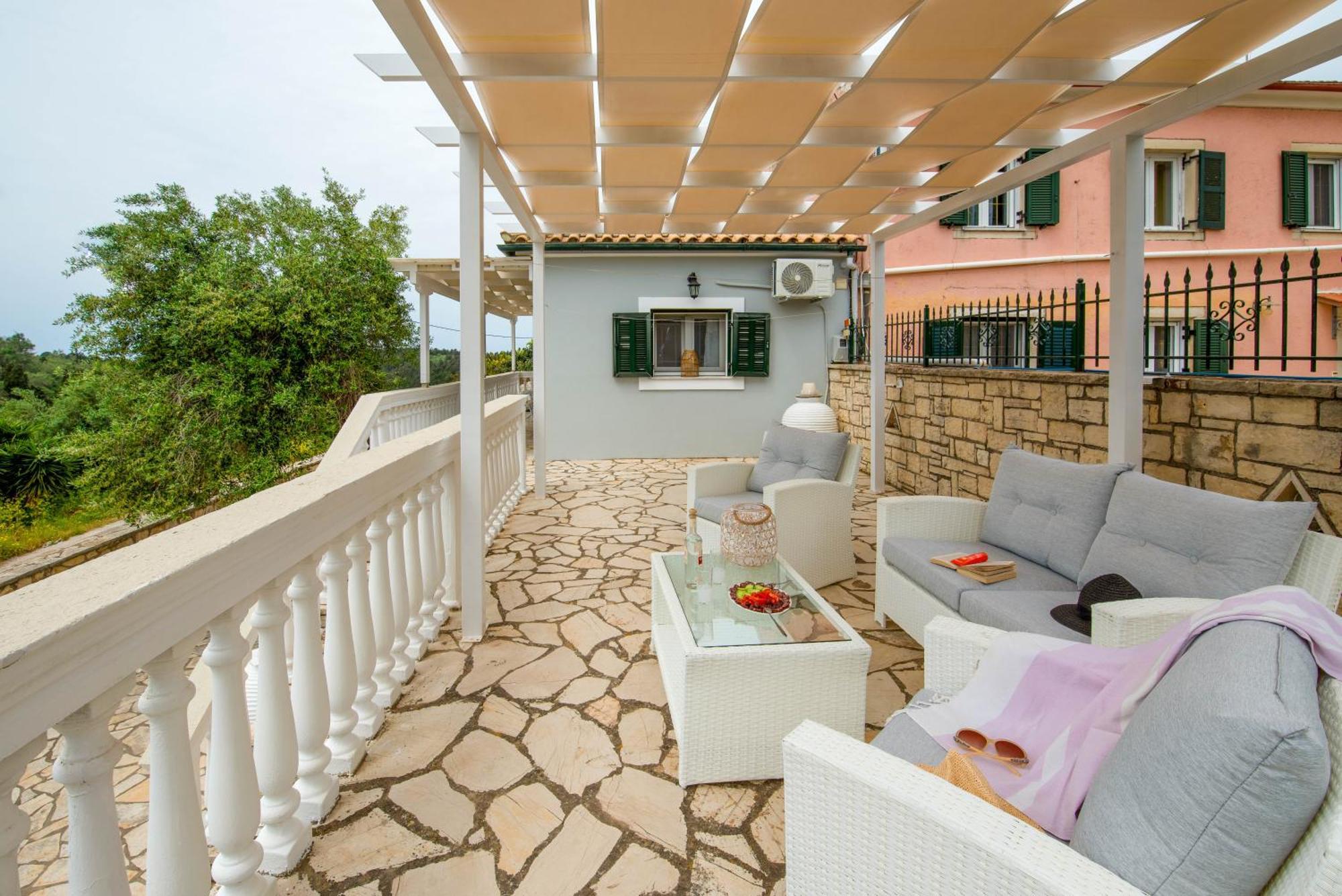 Militsa House Holiday home